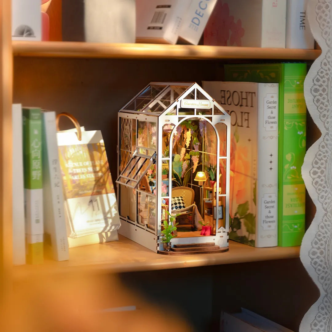 Holiday Garden House