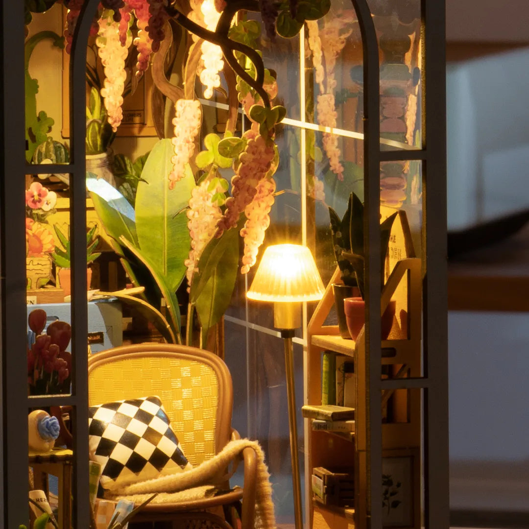 Holiday Garden House